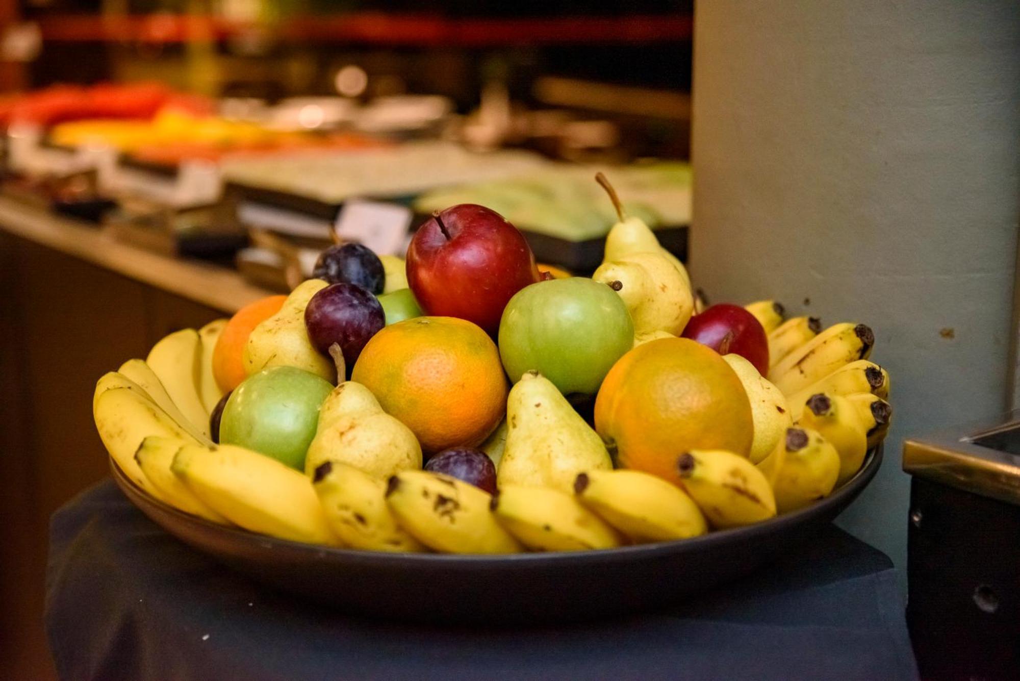 Royal Tulip Brasilia Alvorada Hotel Kültér fotó Fruit salad