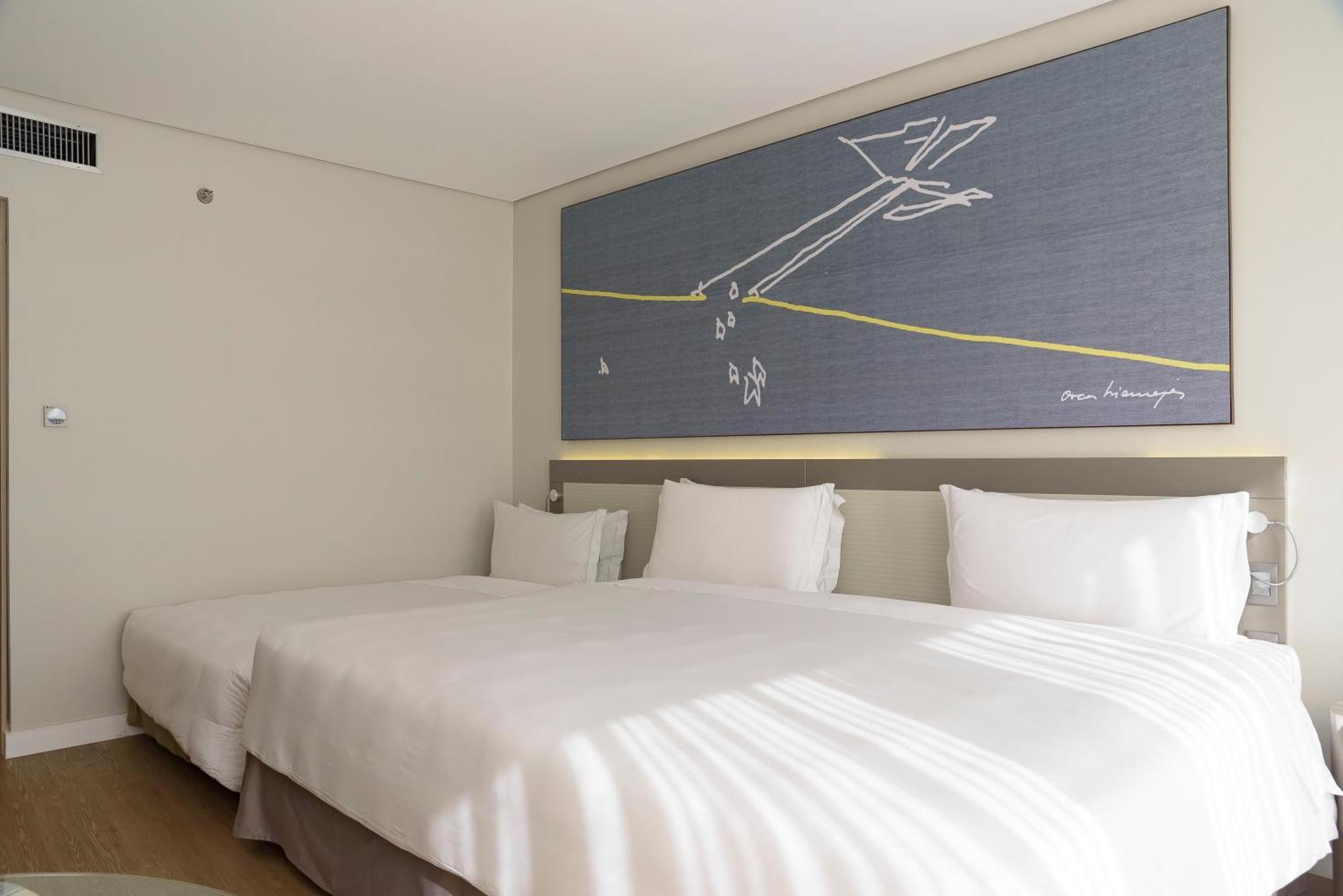 Royal Tulip Brasilia Alvorada Hotel Szoba fotó A room at the hotel