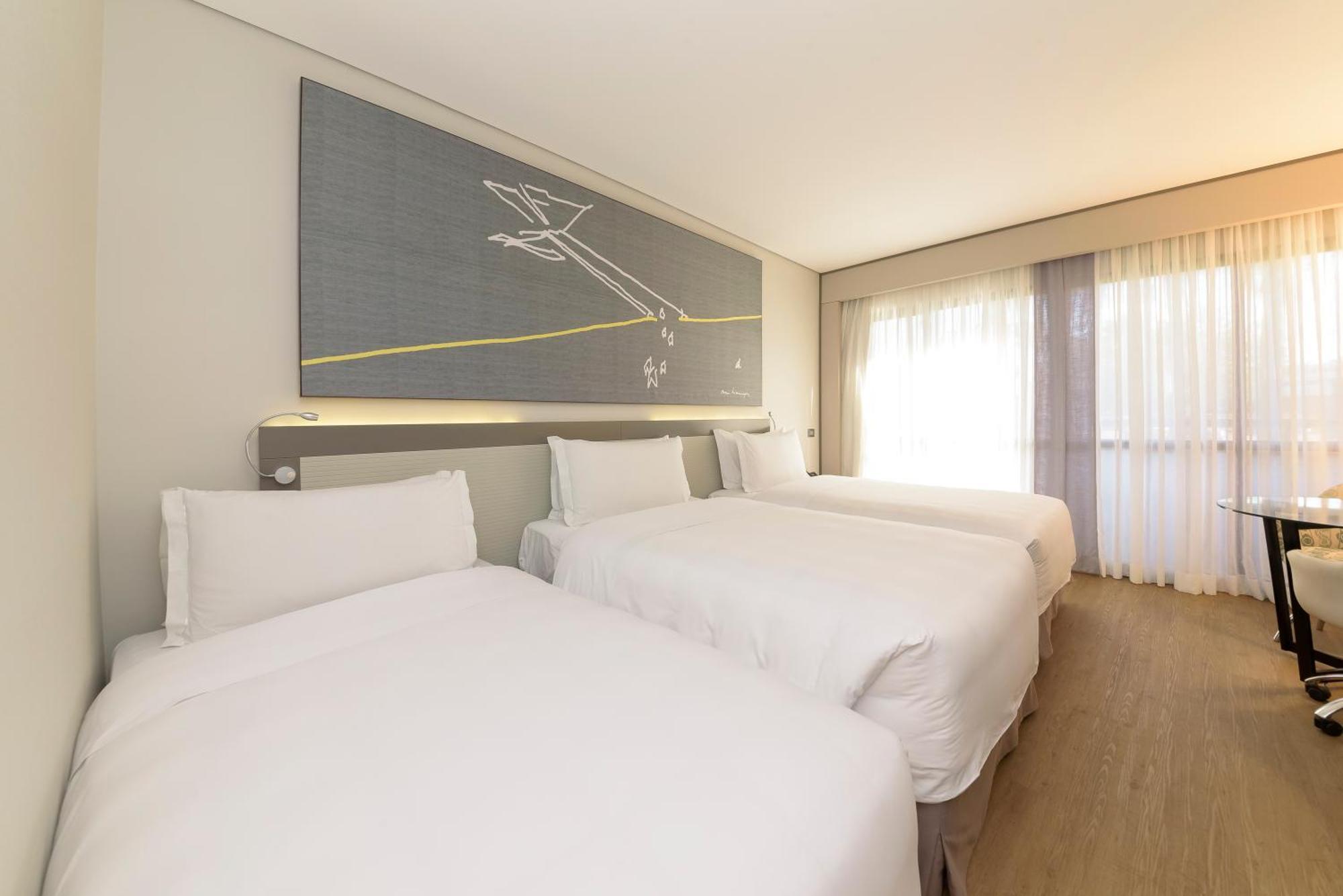 Royal Tulip Brasilia Alvorada Hotel Szoba fotó A room at the hotel